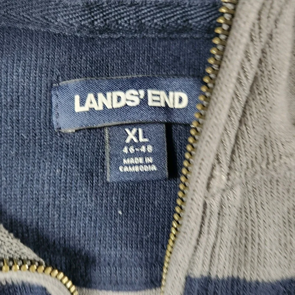 Lands' End Men's XL Sweater Grey with Navy Blue Stripes Quarter Zip XL‎